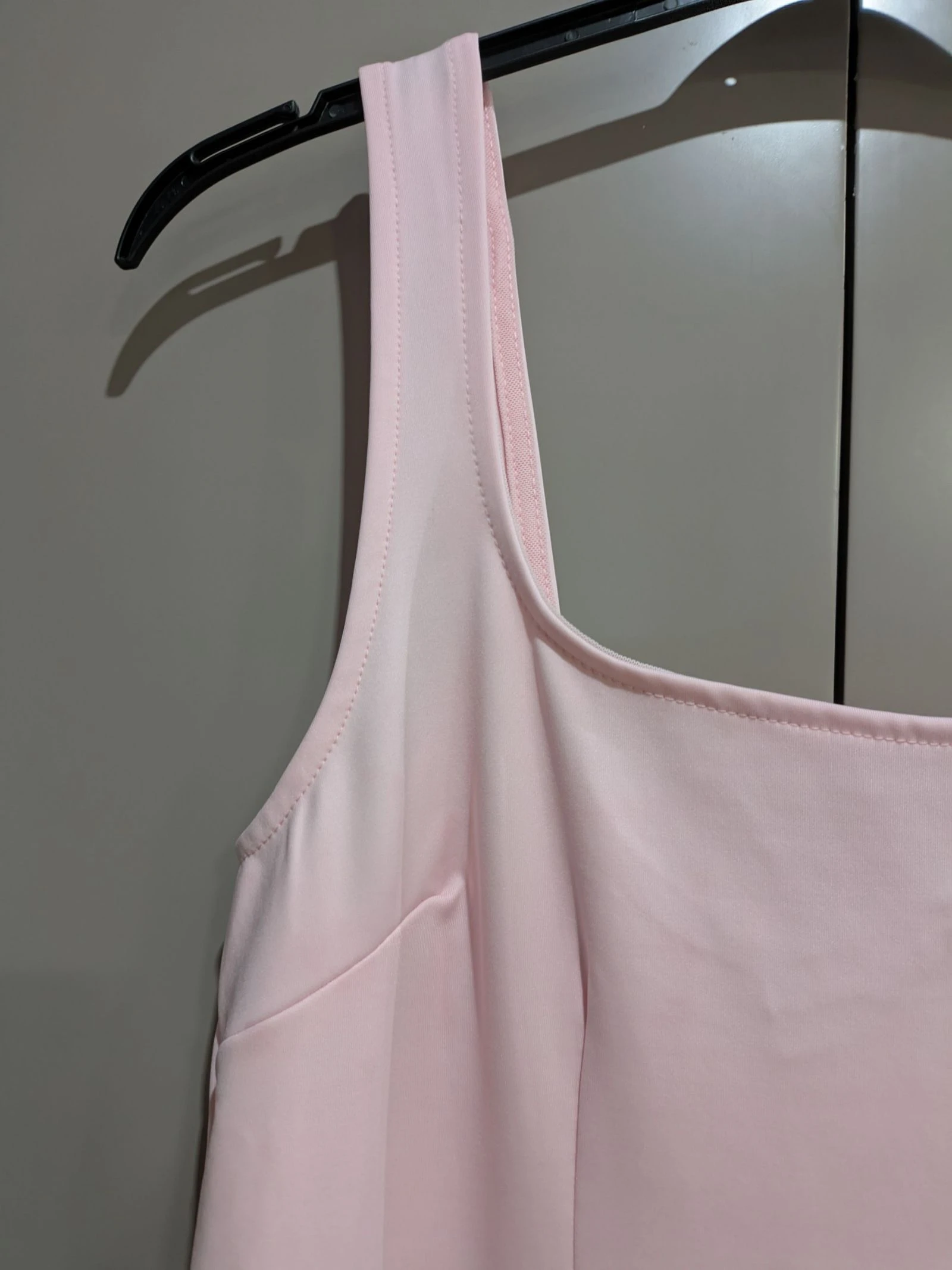 Vestido mini ajustado de tirantes en rosa pastel, estilo años 90 talla XL de Pull&Bear – photo 5